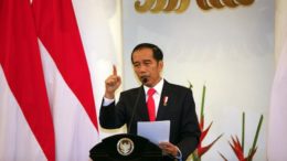 Jokowi Akan Permudah Asing Masuk Sektor Pendidikan-Kesehatan