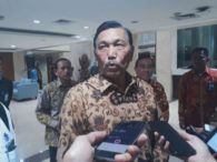 RI Disebut Hidup Dari Utang, Luhut: Kita Justru Paling Rendah