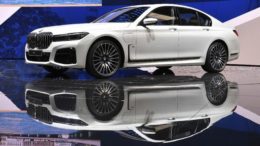 Kinerja Diler Mobil Terkerek Insentif PPnBM