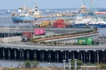 Bahan baku yang diolah di kawasan bebas tak dikenakan bea masuk