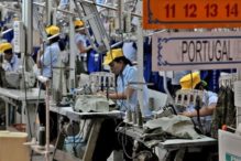 Insentif Pengurangan Pajak Industri Tekstil Dianggap Tak Tepat