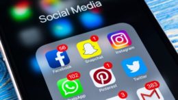 Main Sosial Media Tidak Kena Pajak, Begini Penjelasan DJP