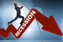 Skenario Ekonomi RI di Tengah ‘Badai’ Corona, Ada yang Terburuk