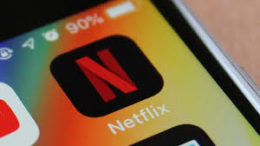 Dear Netflix Cs, Pajak Transaksi Elektronik Berlaku!