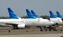 Pemerintah Naikkan Tarif Batas Atas Pesawat Kelas Ekonomi