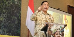 Menko Luhut: Utang Penanganan Covid-19 Indonesia Masih Paling Rendah