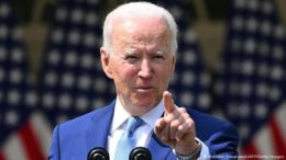 Biden Mundur dari Pilpres AS: Sektor Ini Cuan Besar Jika Trump Menang
