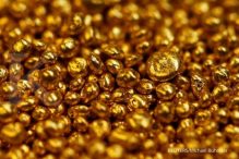 Pembebasan PPN emas granula untungkan industri pengolahan emas dalam negeri