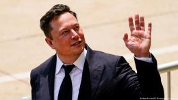 Elon Musk Tak Dapat Gaji, Belanja dan Bayar Pajak Bak Orang Biasa
