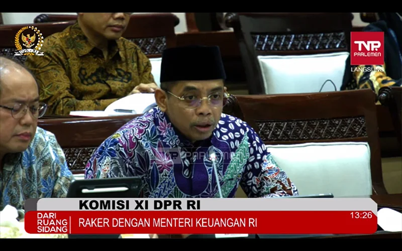 Ditanya DPR soal Kenaikan Tarif PPN, Dirjen Pajak: Kami Sedang Kaji