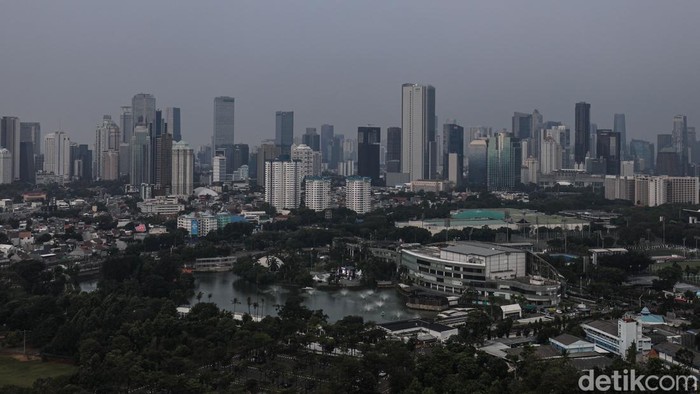 Ekonomi Tumbuh 5,12%, tapi Penerimaan Pajak Malah Anjlok! Kok Bisa?