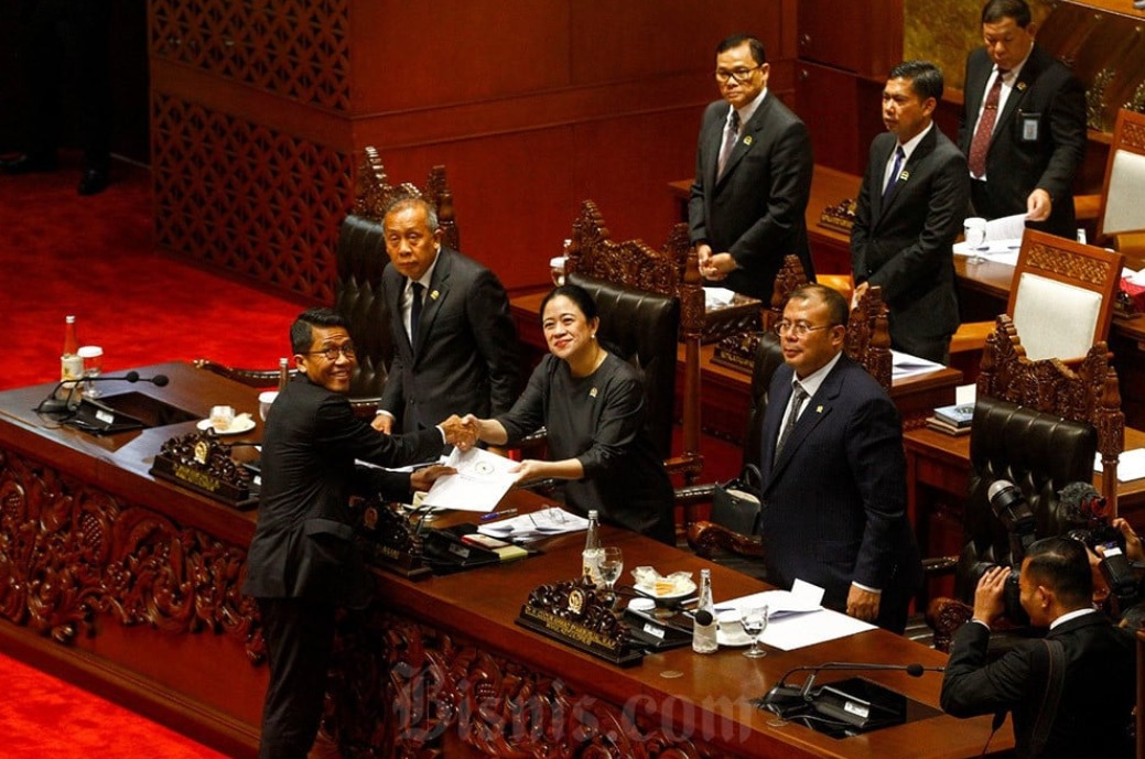 Wanti-wanti DPR Defisit APBN Bisa Tembus 4,4% Imbas Setoran Pajak Jeblok